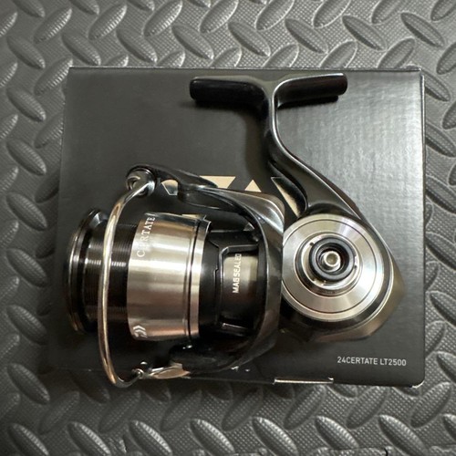 Moulinet pêche daiwa 24 - moulinet,