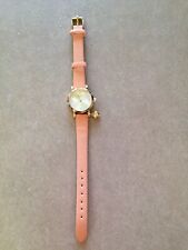 Montre femme bracelet cuir rose et bijou fantaisie coeur