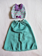 BARBIE - JUPE et HAUT avec ETIQUETTE DE LA MARQUE des années 80-90- 240-3