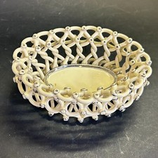 Corbeille ovale tressée en faïence de Langeais (XIXe siècle)