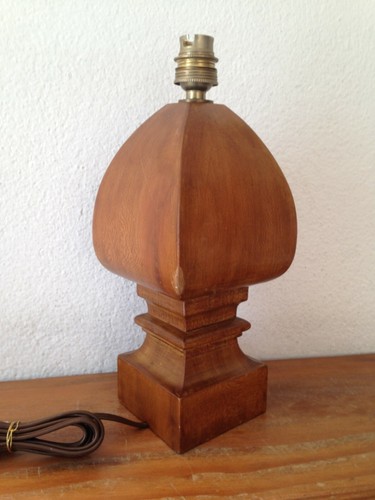 Superbe imposant pied de - imposant,