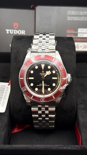 Tudor black bay - black,