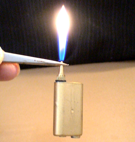 Briquet cartouche - *,