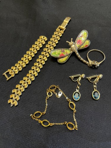 Lot bijoux fantaisie - de,