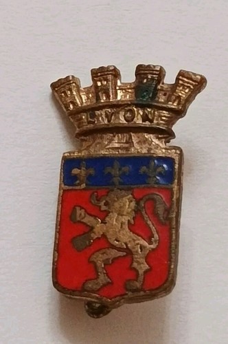 écussons broche ancienne - écussons,