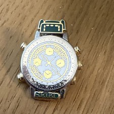 pin's Roland Garros Seiko Bracelet Vert ARTHUS BERTRAND Paris