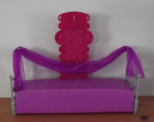 Barbie glam bed - to, breakfast
