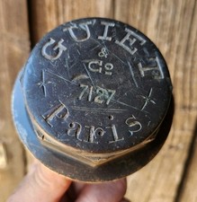 Ancien écrou calèche voiture Guiet Paris