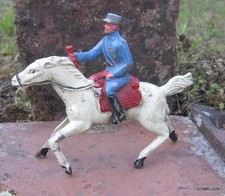 JF PLOMB CREUX  14-18 WW1 / SOLDAT CAVALIER  MARECHAL  FRANCAIS  NO QUIRALU GM