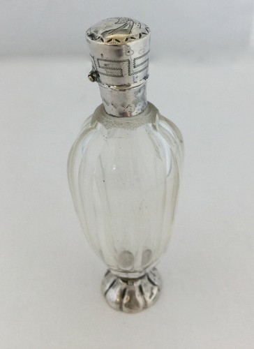 Flacon sel ancien verre - a, ancien/