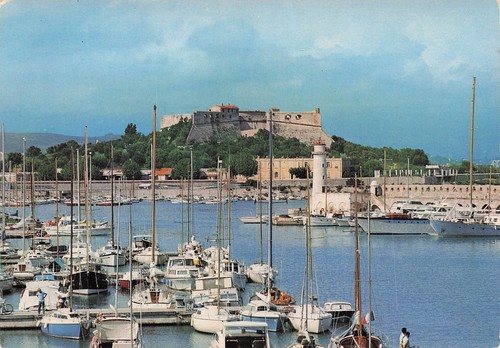 Antibes port le fort - le,