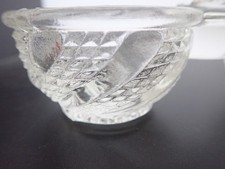 Ancien pot à moutarde en verre vintage