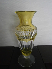 Vase cristal taillé overlay jaune Val Saint Lambert