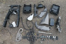 Kawasaki Z750 caches plastique de cadre, bras oscillant, trousse à outils