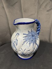 PICHET A VIN / EAU EN FAIENCE DE MONTAGNON ANTOINE-scene de chasse-nevers