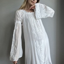 Elisa Cavaletti Embroidery