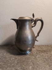 Pichet ancien epaulement en - a,