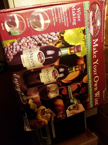 Merlot complete wine making - merlot,