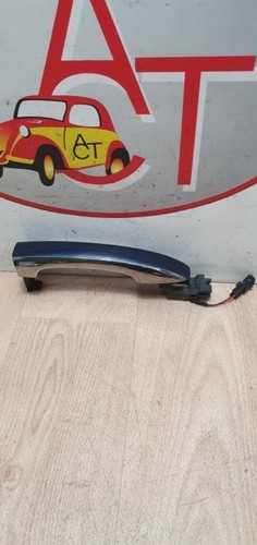 Poignee porte arriere gauche