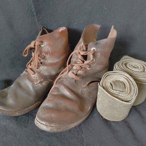 Bottes cuir militaire - bottes,