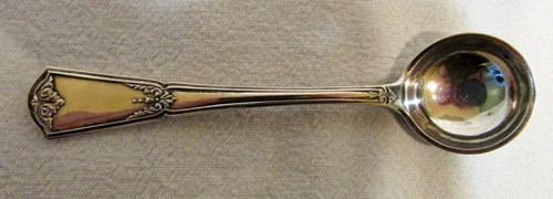 Cuillere moutarde en - ,