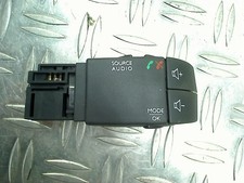 COMMANDE DE RADIO AU VOLANT