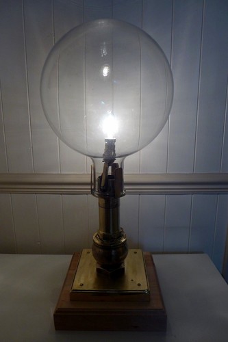 Ancienne lampe table laiton - table,