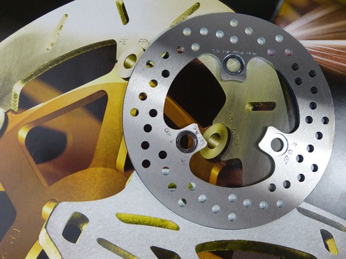 Disque frein avant triton - de,