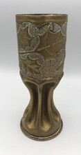 DOUILLE D’OBUS Vase Artisanat De Tranché Décor Feuille Houx HL 27 Militaria 1917