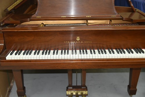 Steinway 1980 classic - b,