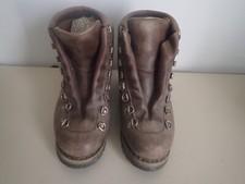 Chaussure ancienne montagne - chaussure,