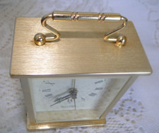 Réveil ancien  RHYTHM 7RE772  quartz alarm made japan métal plastique doré