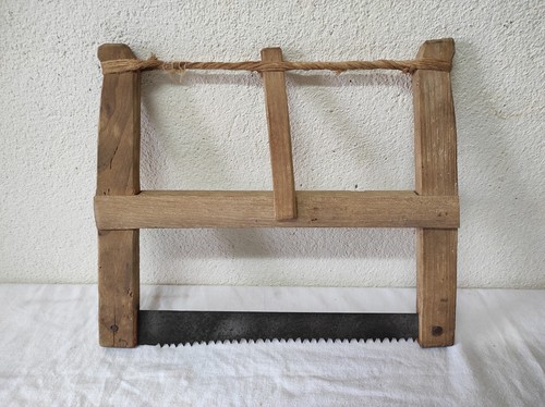Ancienne petite scie - ancienne,