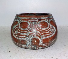 Petit pot en terre cuite