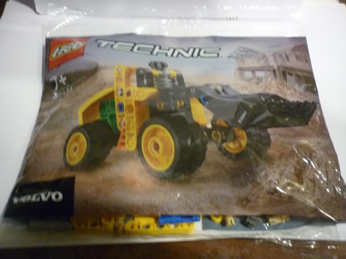 Lego technic tractopelle volvo - technic,