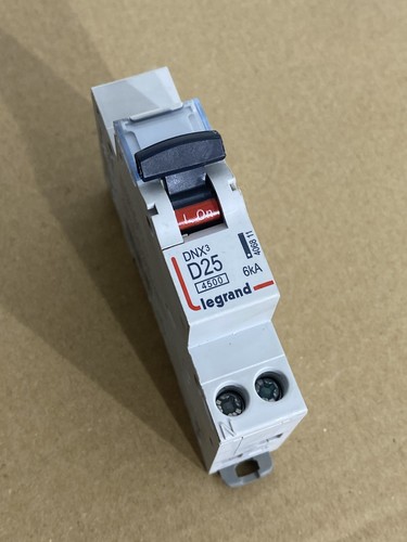 Legrand dnx3 disjoncteur 25a - dnx3,