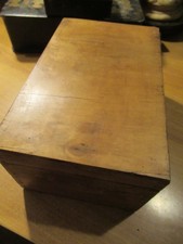 Jeux Ancien – Ancienne boite bois  de jeu de Loto  90 pions 50 cartons TBE