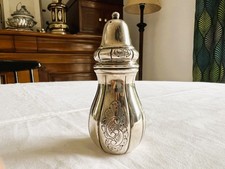 Saupoudreuse Danoise en argent