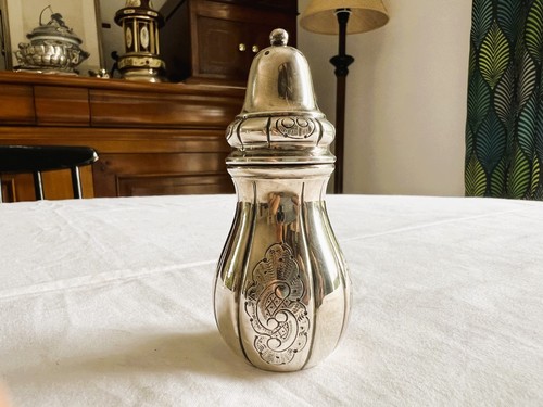 Saupoudreuse danoise argent - danoise, en