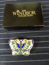 Petite Boîte/ Pilulier Forme Papillon Laiton Email  Cloisonné" The Windsor...