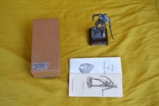 LES ETAINS DU GRAAL STATUE L