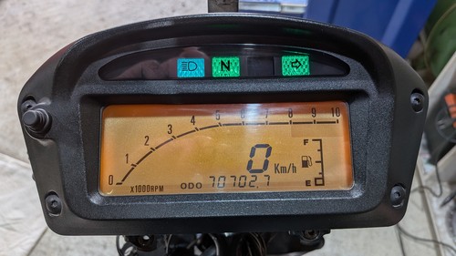 Compteur suzuki 650 - compteur,