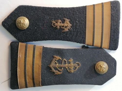 01305 épaulette marine de - ,