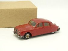 Norev SB 1/43 - Jaguar 2.4L