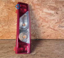 Feu arriere droit PEUGEOT