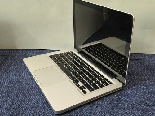 Apple macbook pro - macbook, 2011