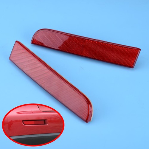Rear pair bumper reflector - rear,