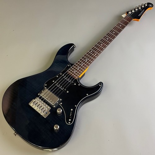 Guitare électrique - , (yamaha)