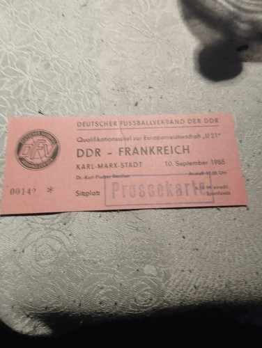 Billet match football - billet,