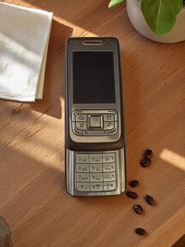 Téléphone nokia coulissant - téléphone,